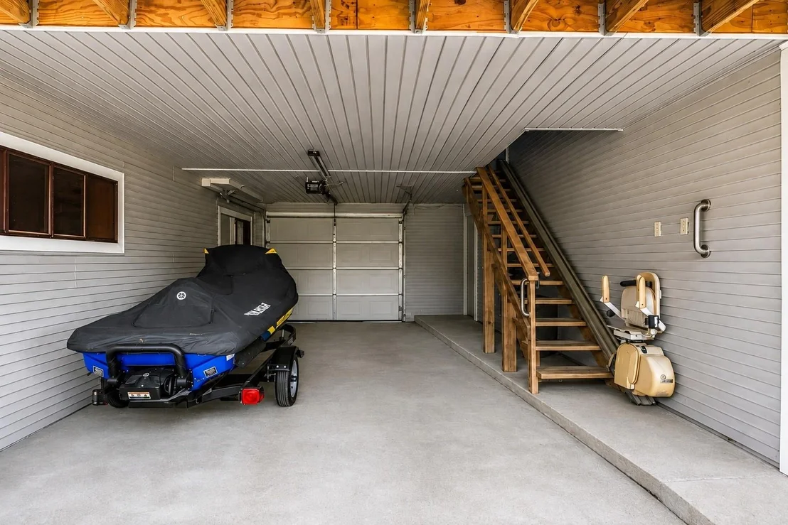 Photo of 146 Creekside Drive