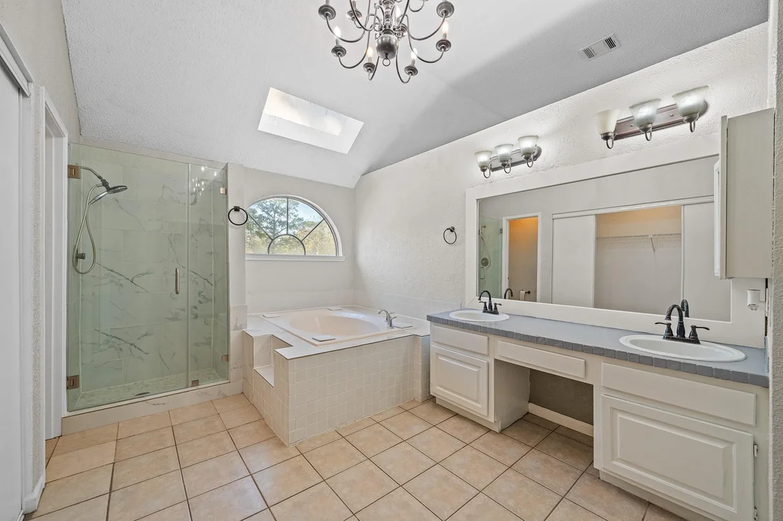 Photo of 11123 Gatesden Drive