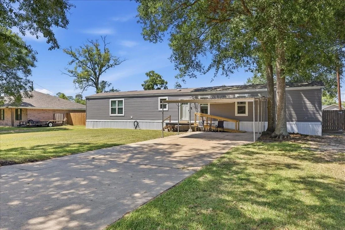 Photo of 8739 Ash Street
