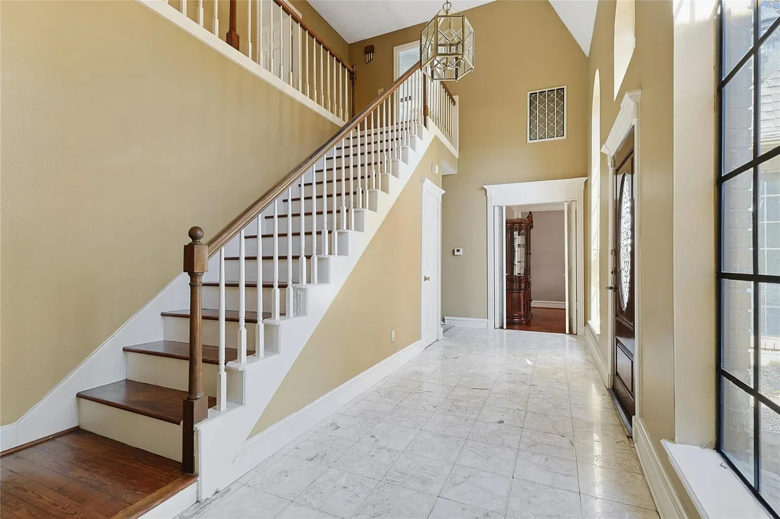 Photo of 7331 Athlone Drive