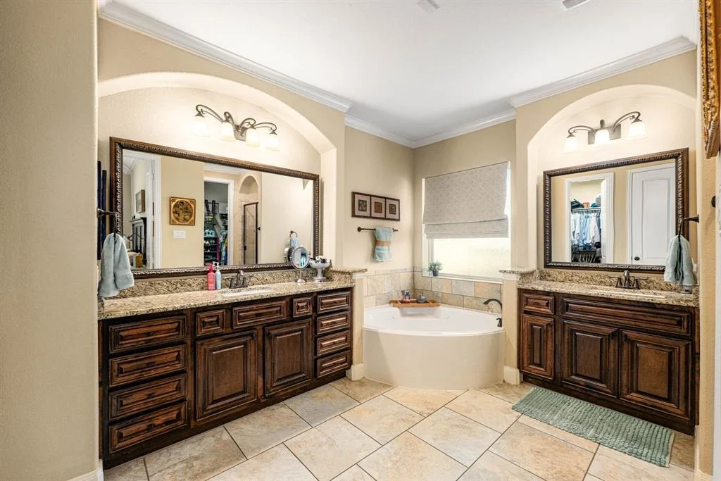 Photo of 2401 Ellis Park Lane