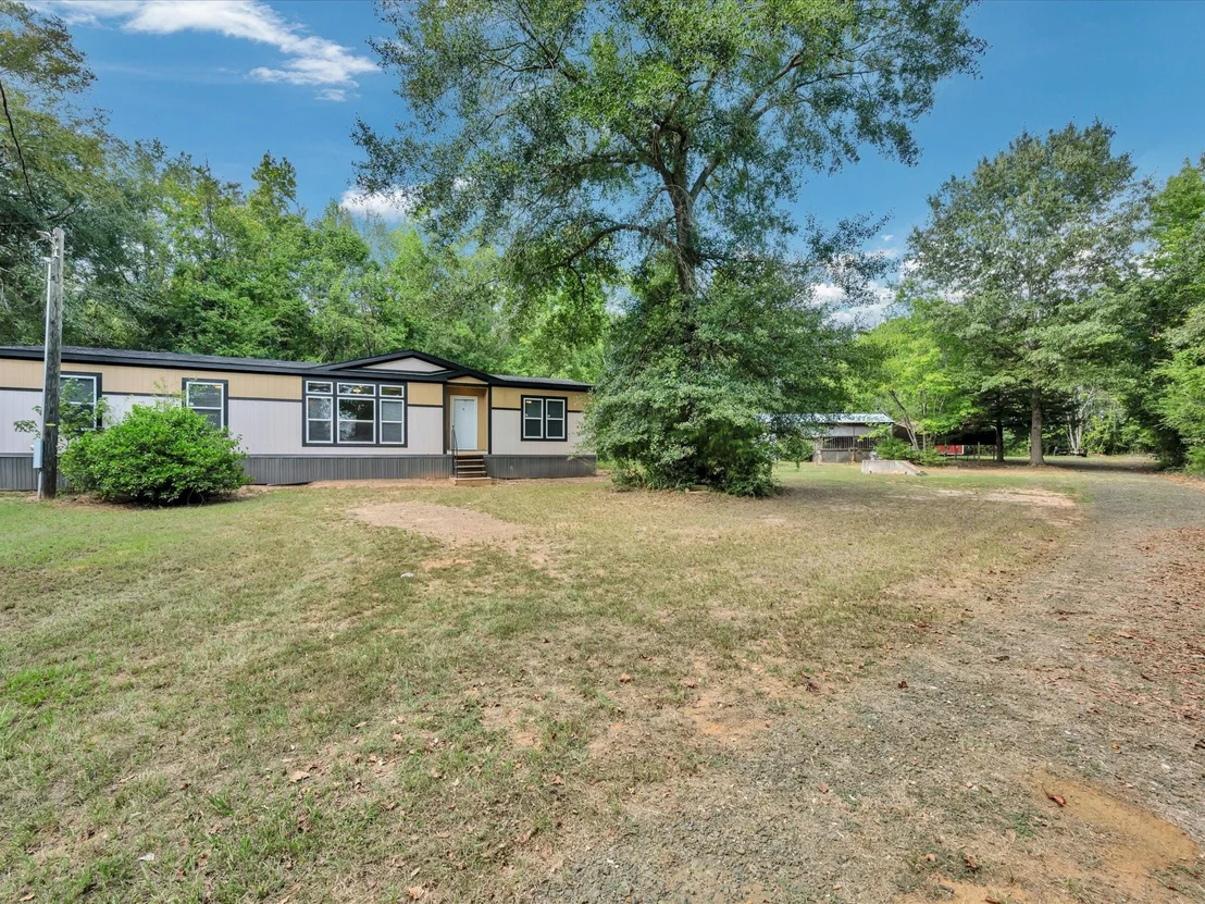 Photo of 1817 County Road 392