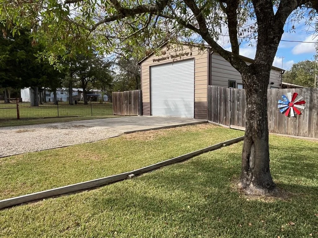 Photo of 302 Oak Hill Drive