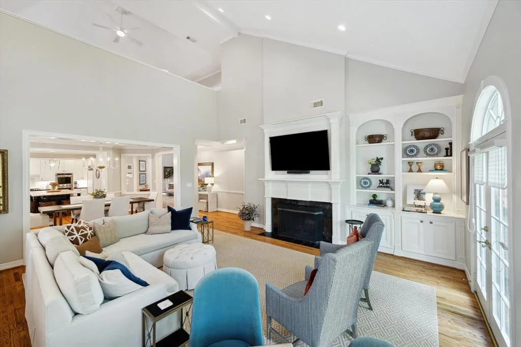 Photo of 333 Sugarberry Circle