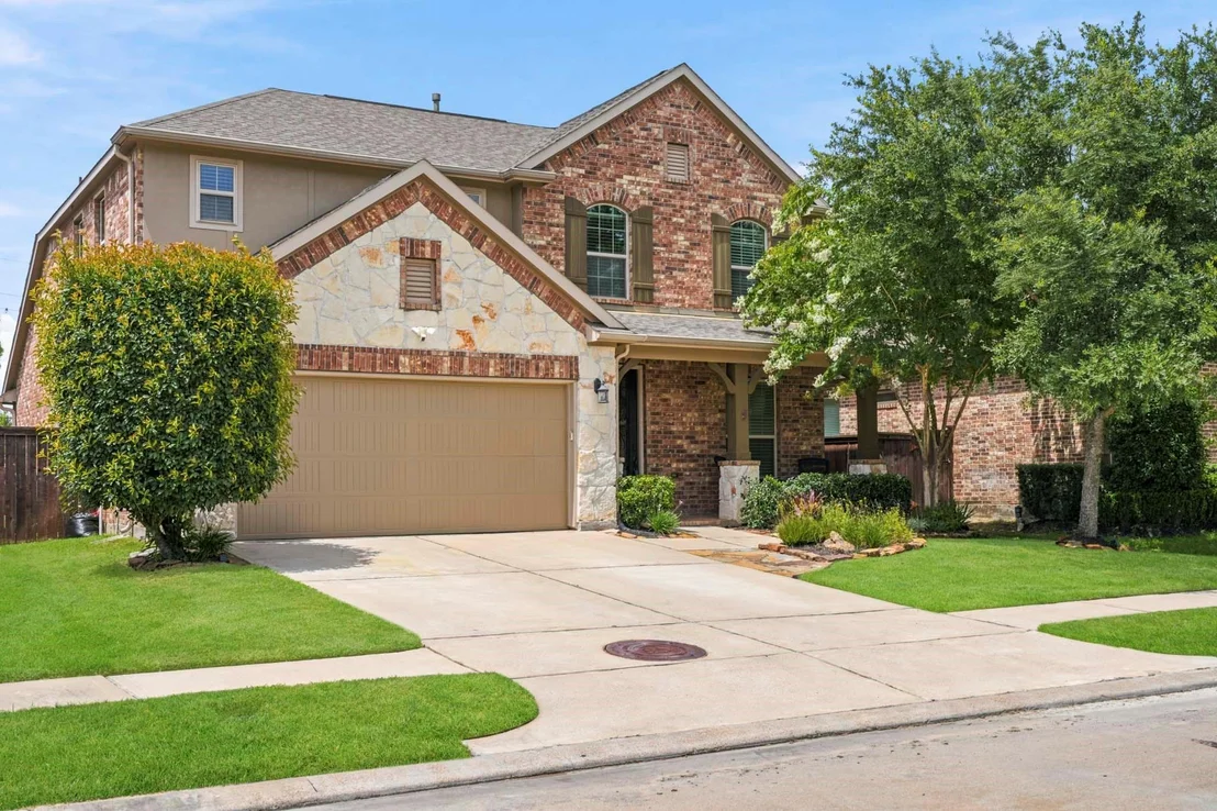 Photo of 6322 Wolf Run Drive