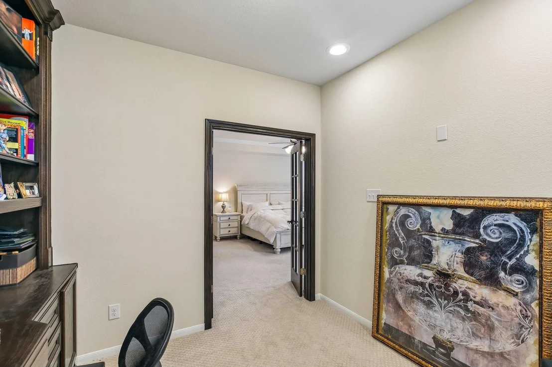 Photo of 4220 Walnut Bend Drive