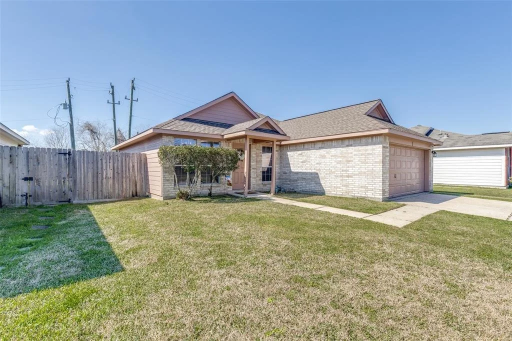 Photo of 3427 Red Cedar Drive