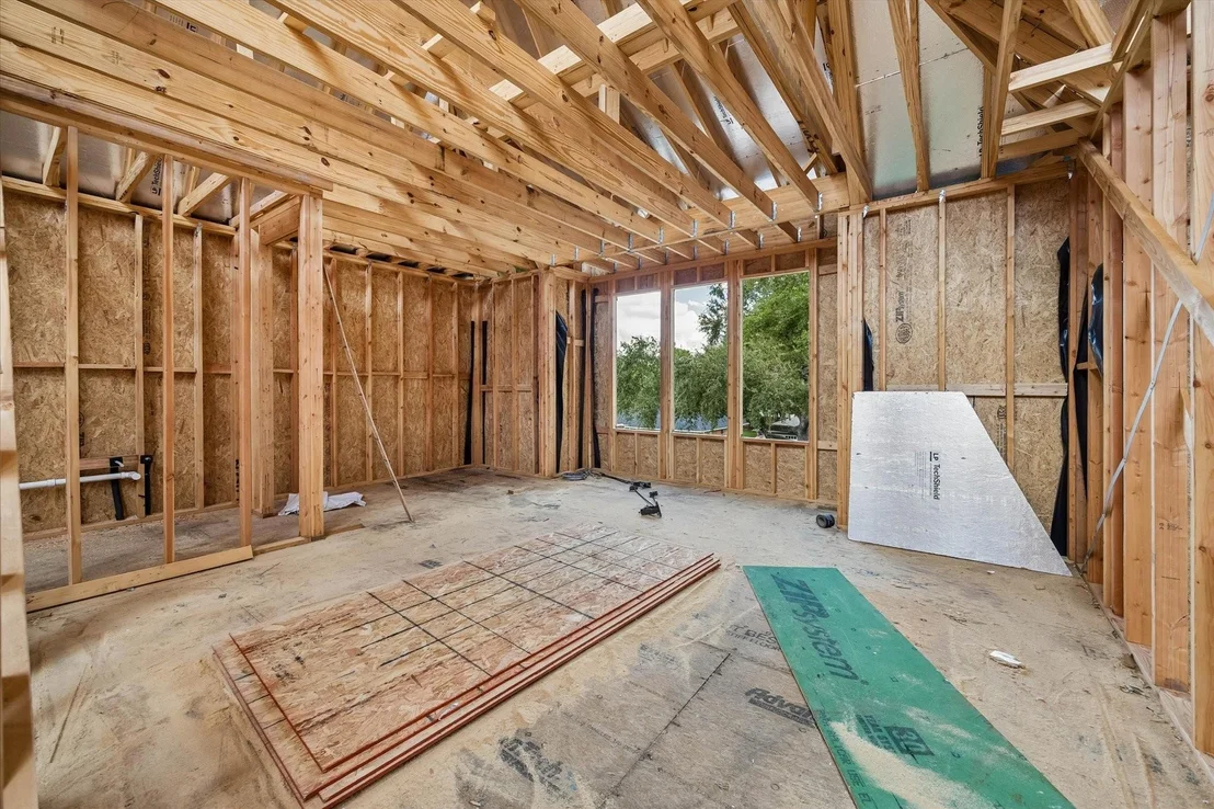 Photo of 2031 Saxon Drive