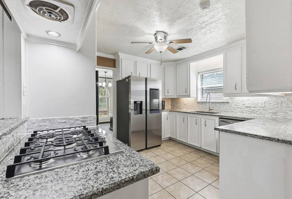Photo of 17603 Loring Lane