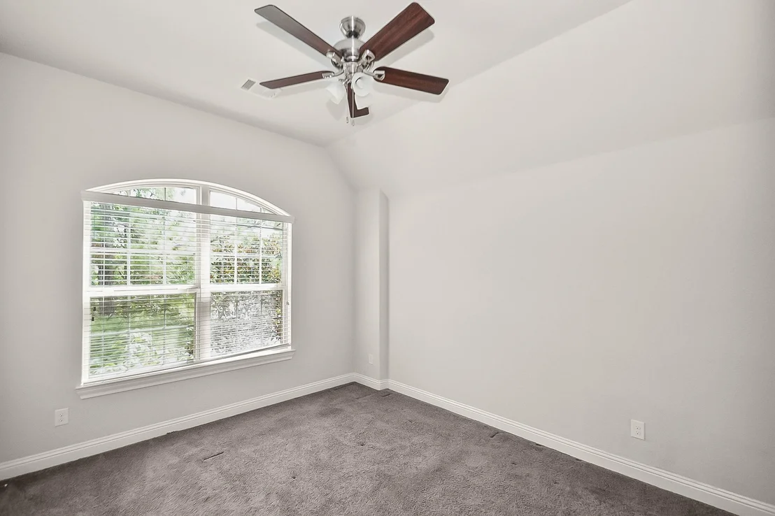 Photo of 35 N Wheatleigh Drive