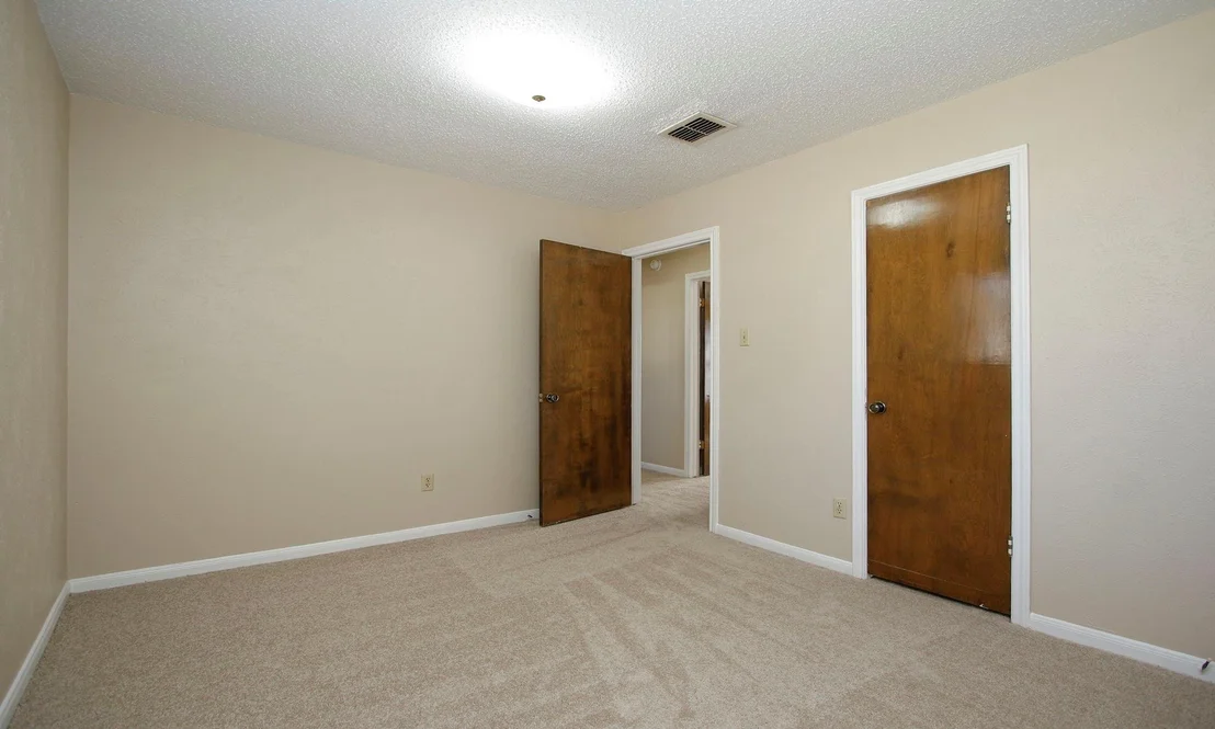Photo of 15418 Falling Creek Drive