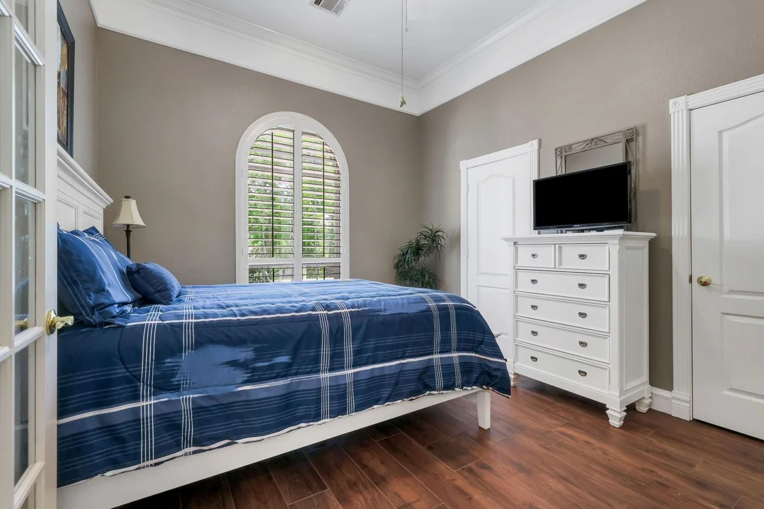 Photo of 601 Lake Grove Drive