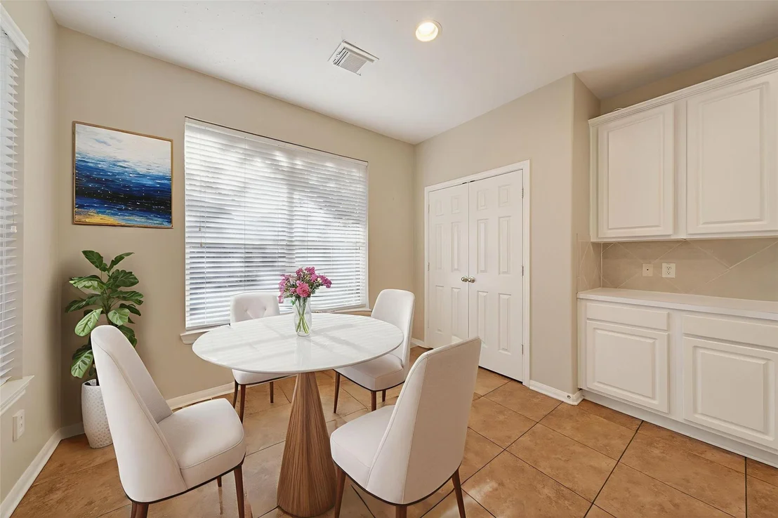 Photo of 727 N Elder Grove Drive
