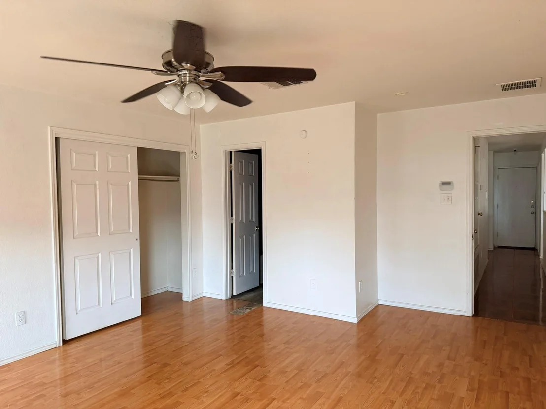 Photo of 13124 Dearbonne Drive