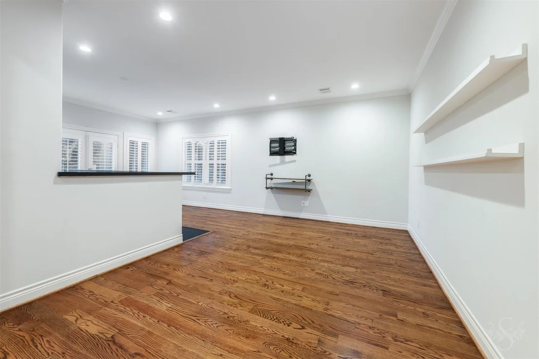 Photo of 818 Lamonte Lane