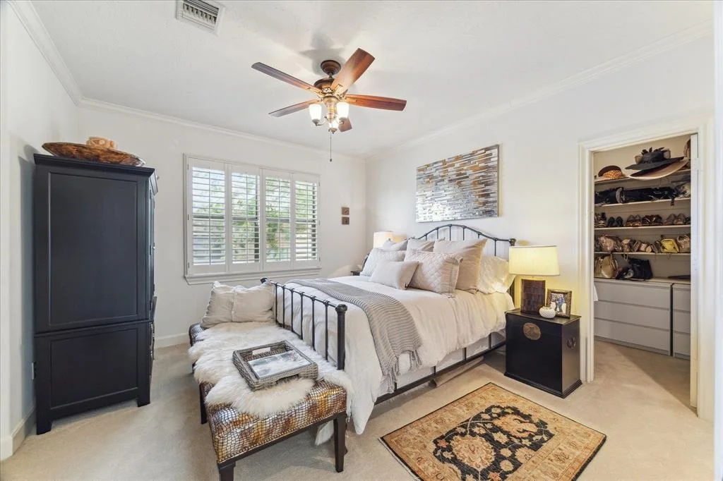 Photo of 11823 Legend Manor Drive