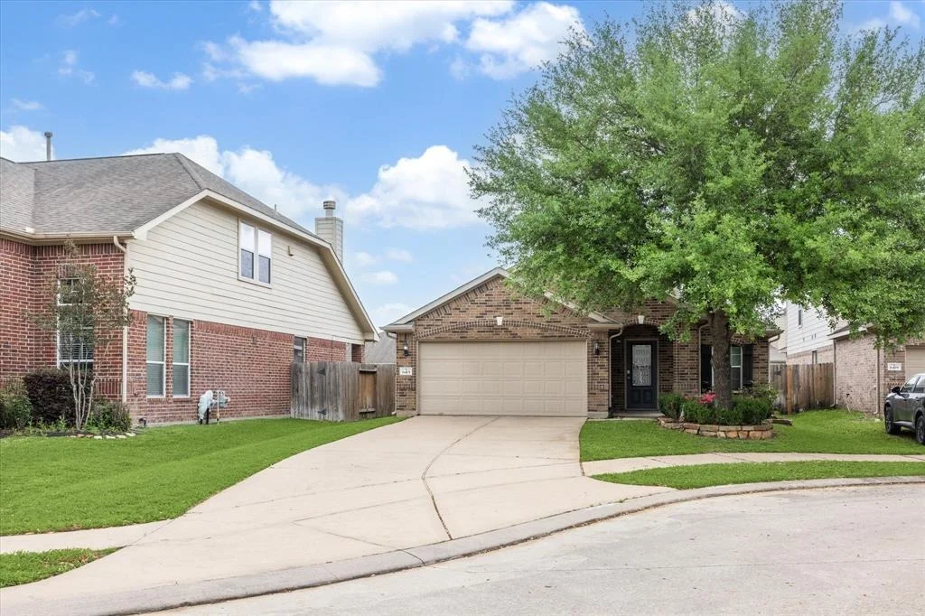 Photo of 6415 Black Bamboo Lane