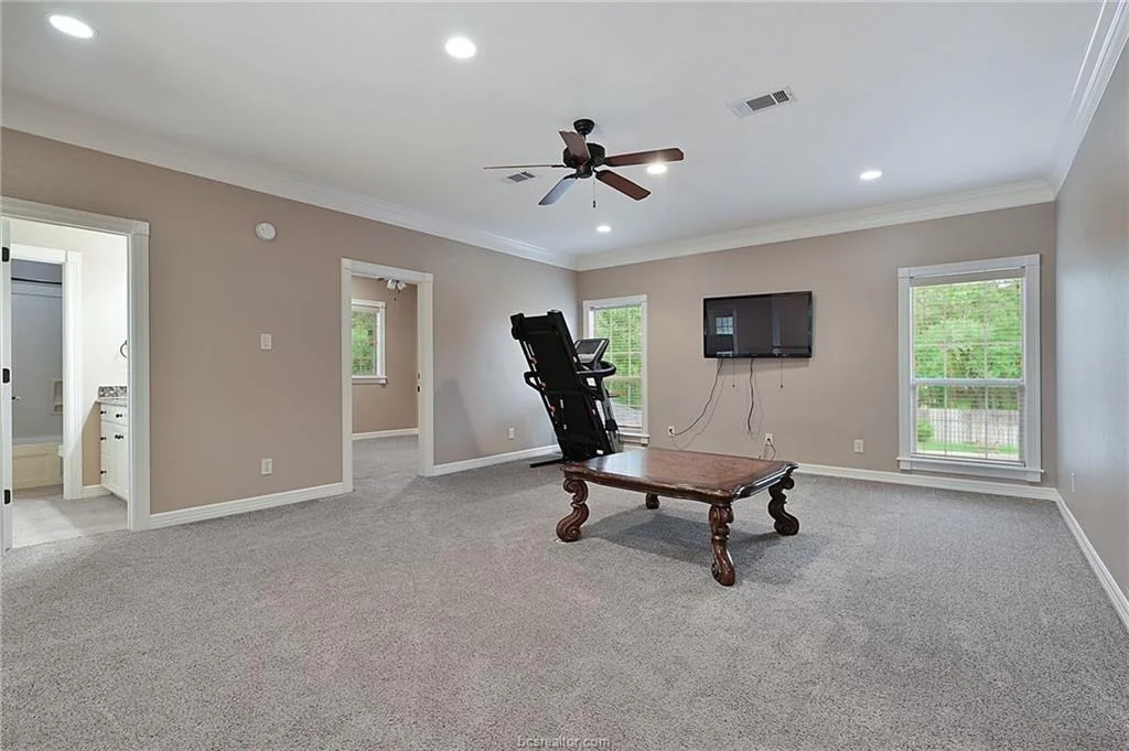 Photo of 4304 Hyde Park Lane