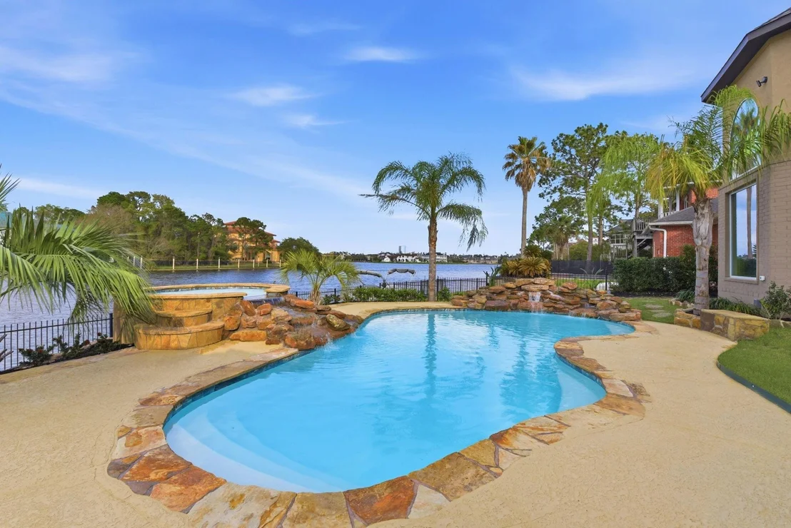 Photo of 27 Pleasure Cove Drive