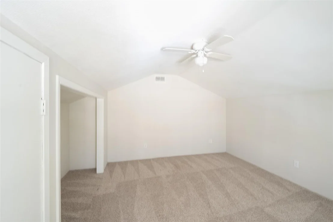 Photo of 15931 Boulder Oaks Drive