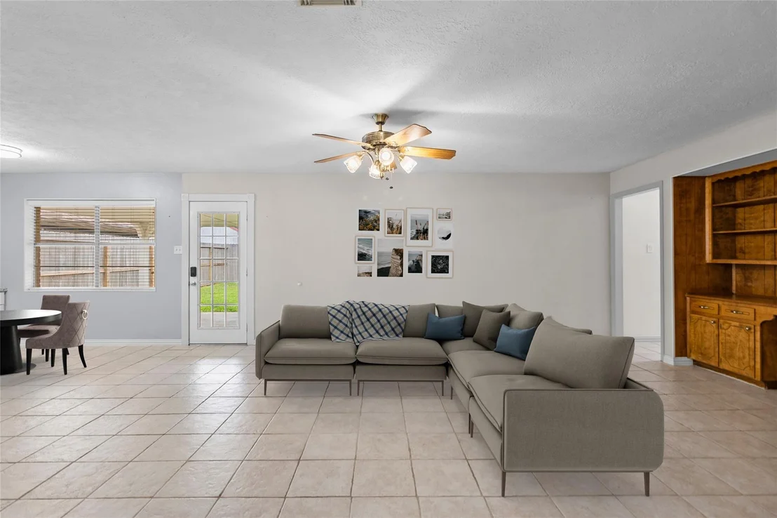 Photo of 1102 Brenda Drive