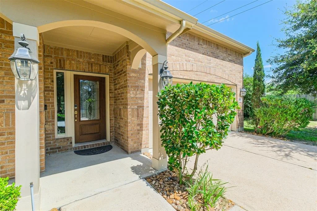Photo of 18002 Quarry Vale Drive