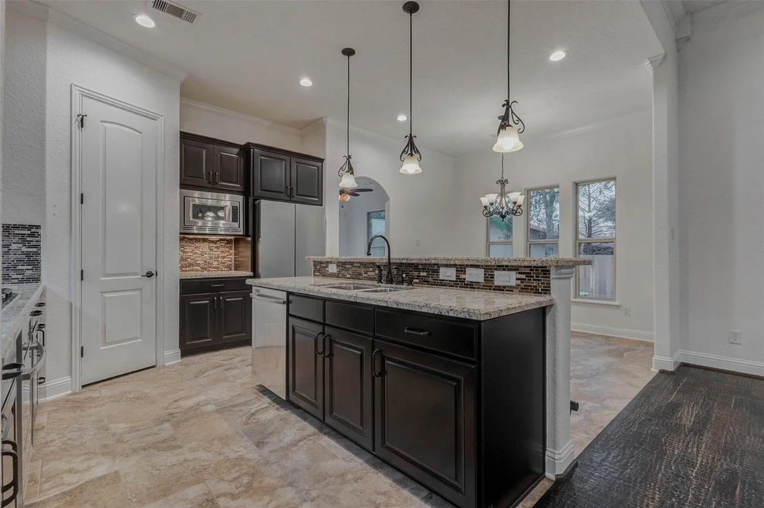 Photo of 28986 Twisted Oak Drive