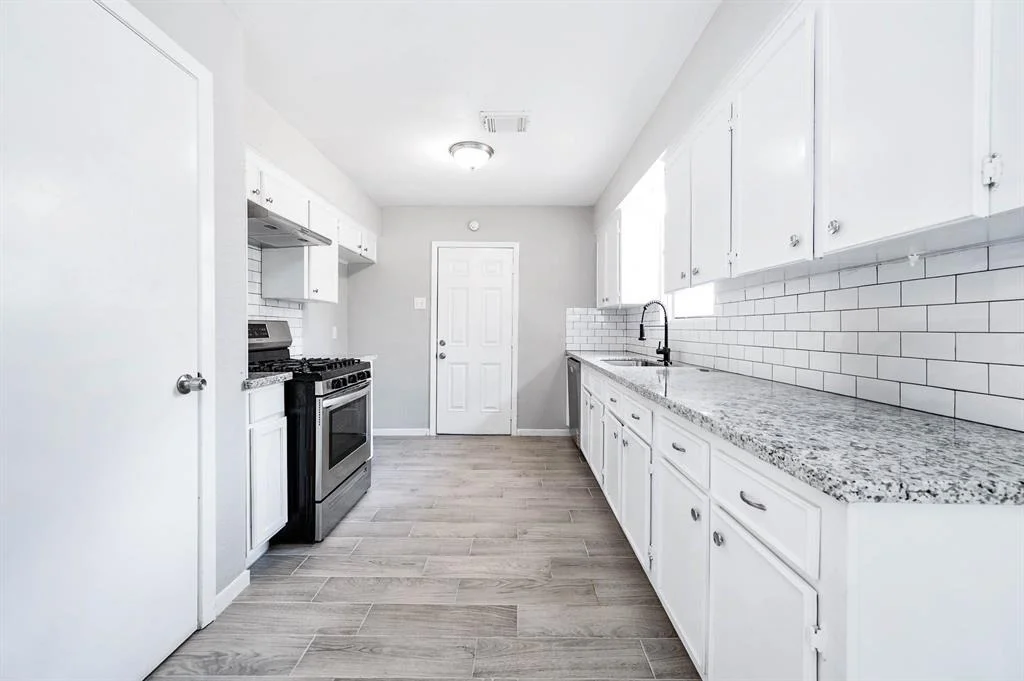 Photo of 4426 Ebbtide Drive