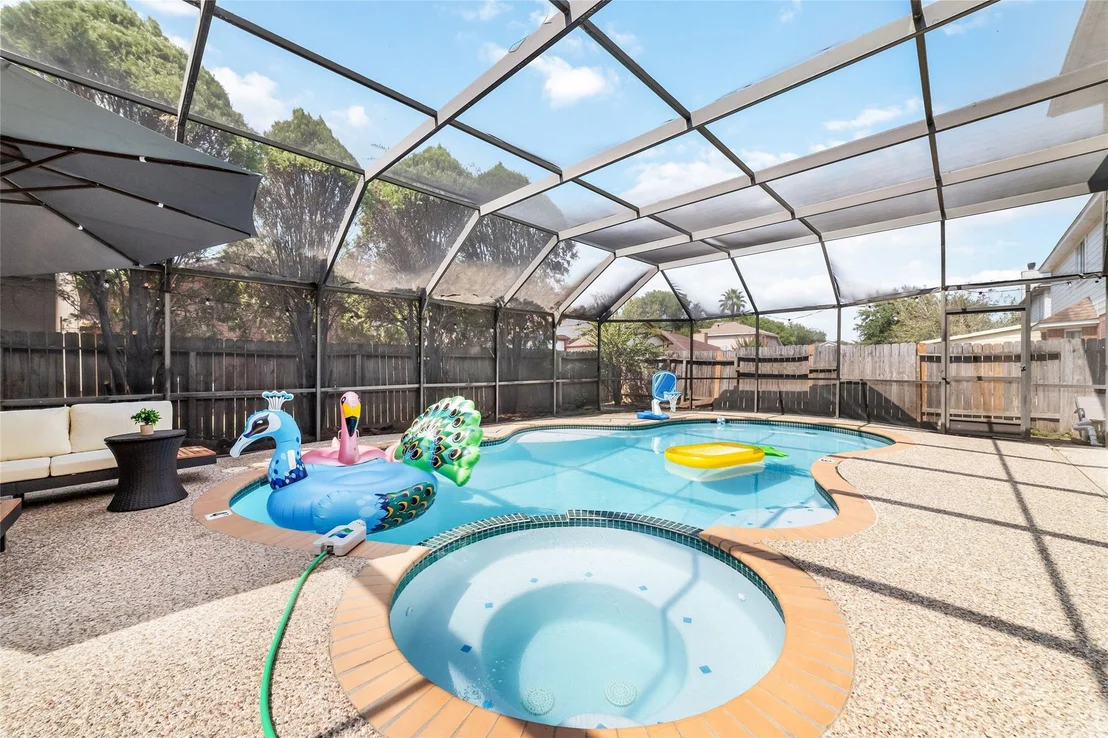 Photo of 2118 Nashua Dr