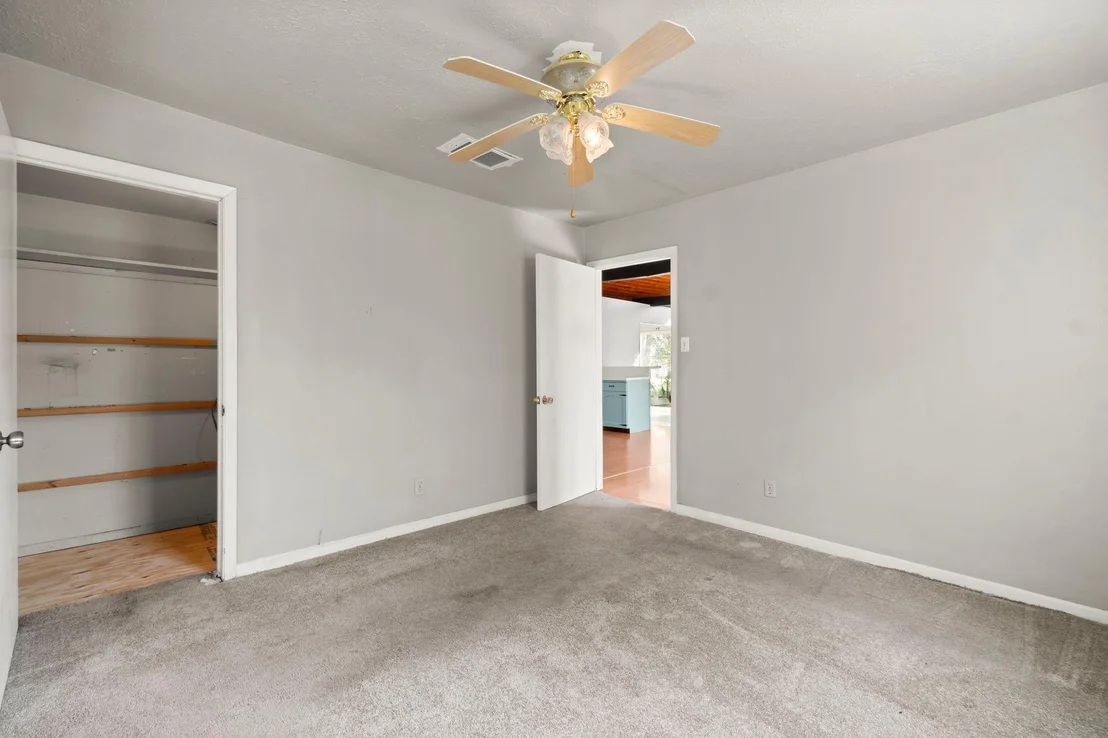 Photo of 2292 Rolling Hills Road