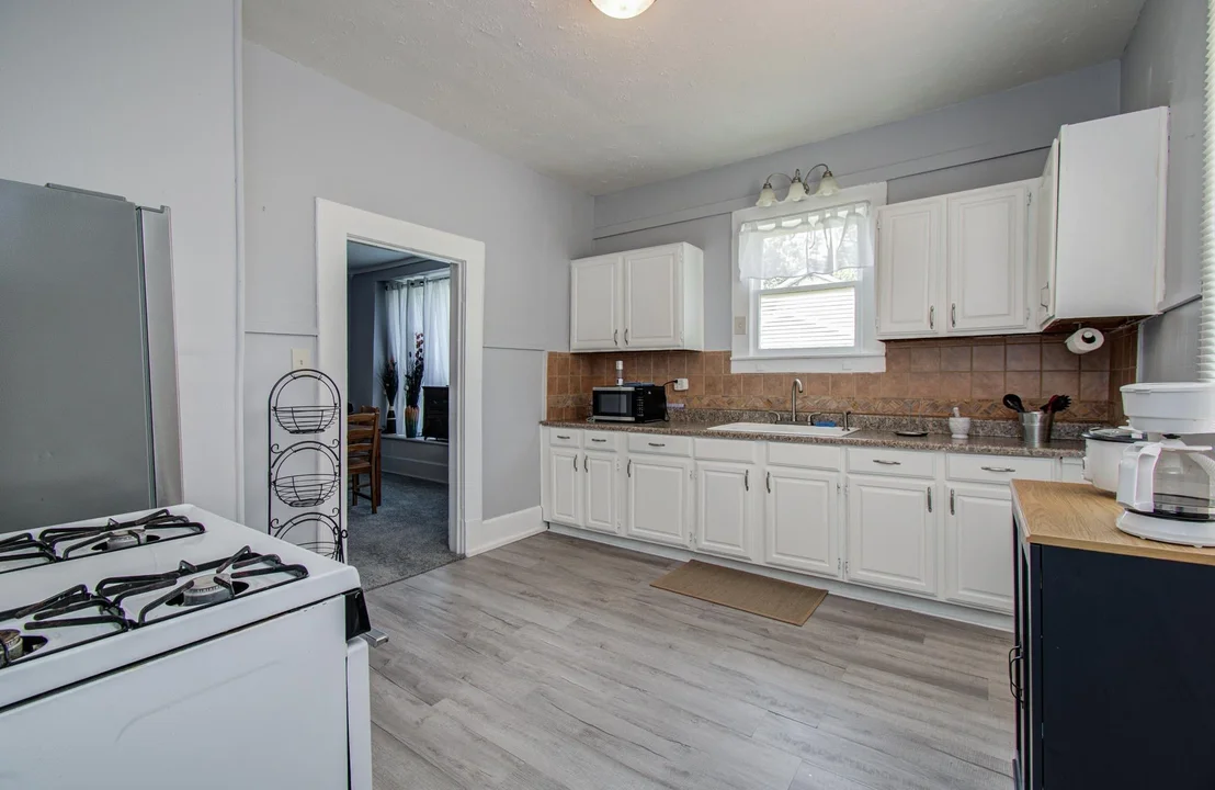 Photo of 155 Davis Street