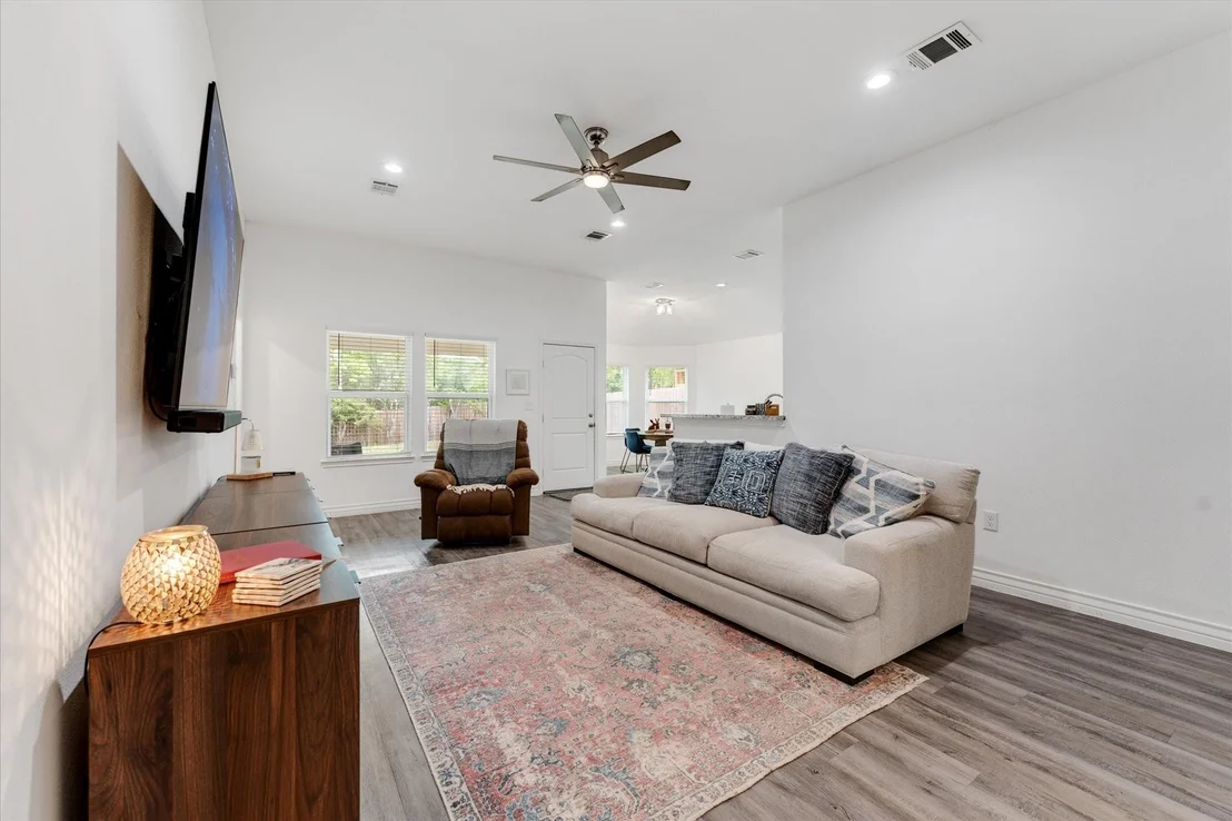 Photo of 14986 Indian Hill Trail