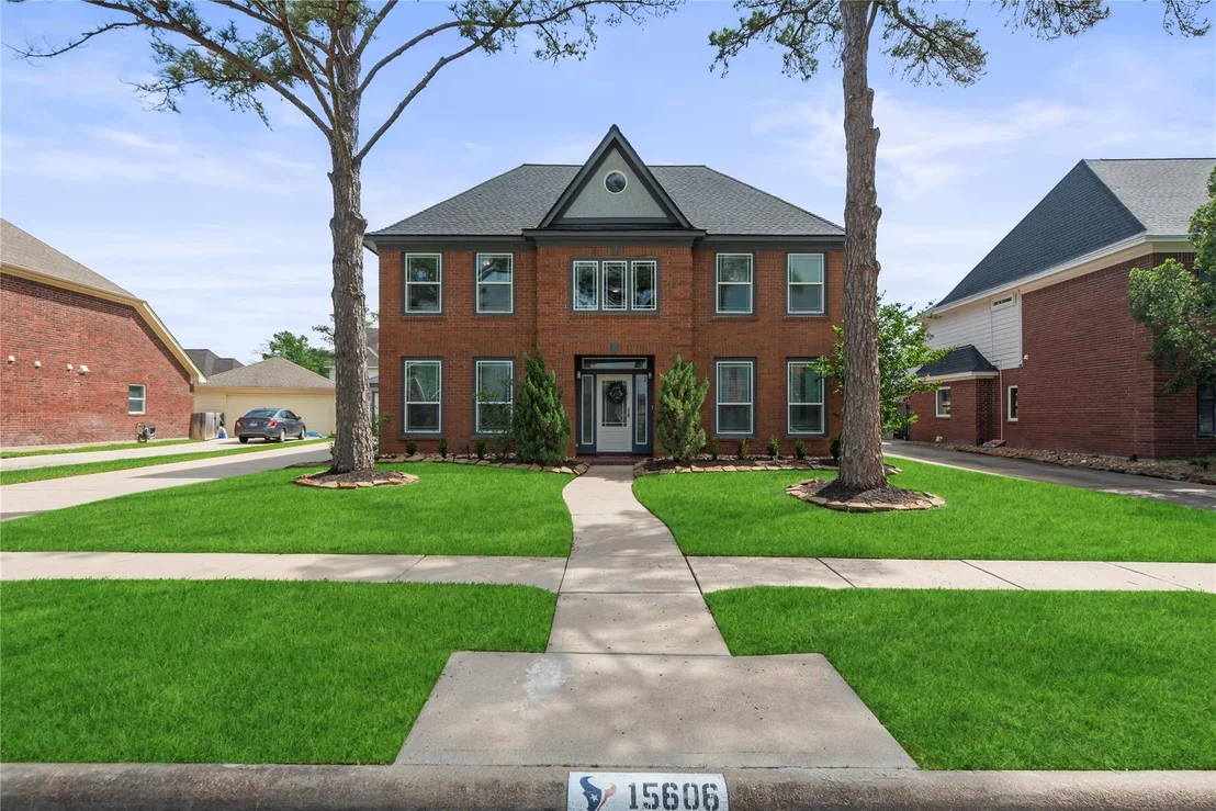 Photo of 15606 Cascading Brook Way