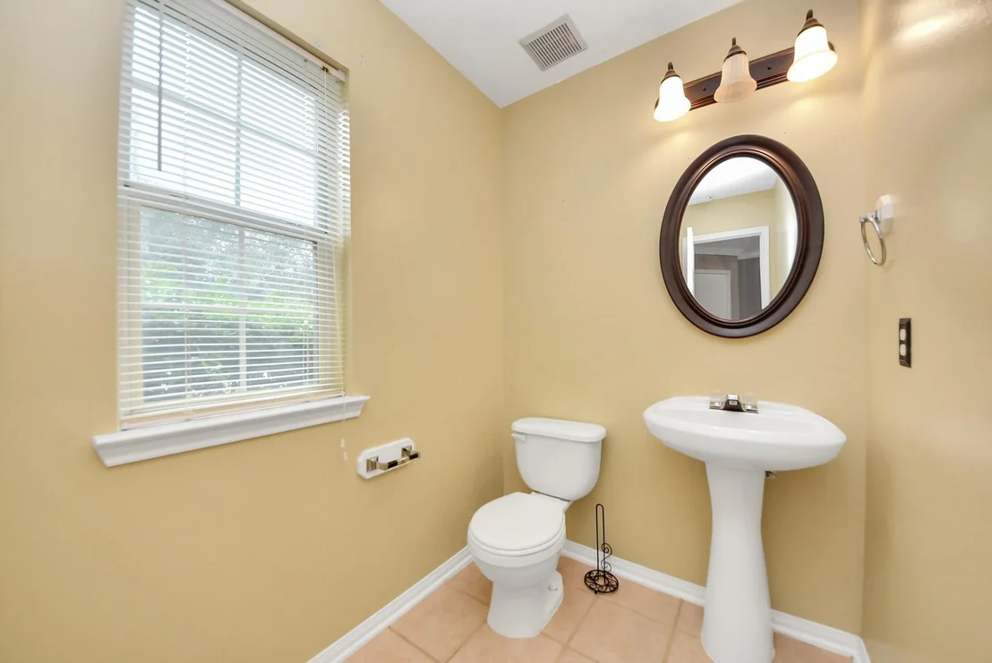 Photo of 7238 Foxshadows Lane