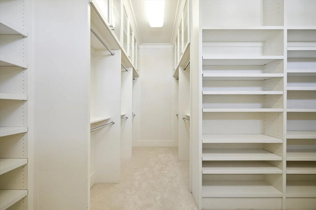 Photo of 5556 Lynbrook Drive