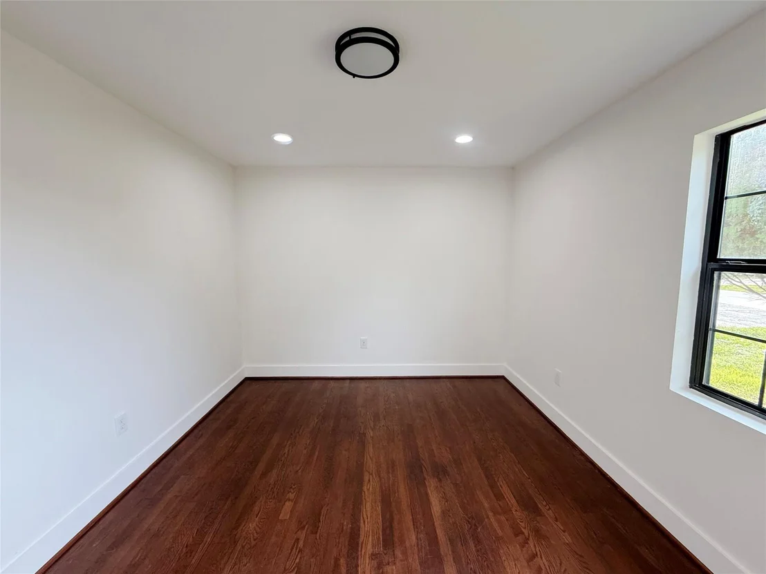 Photo of 241 Norview Drive