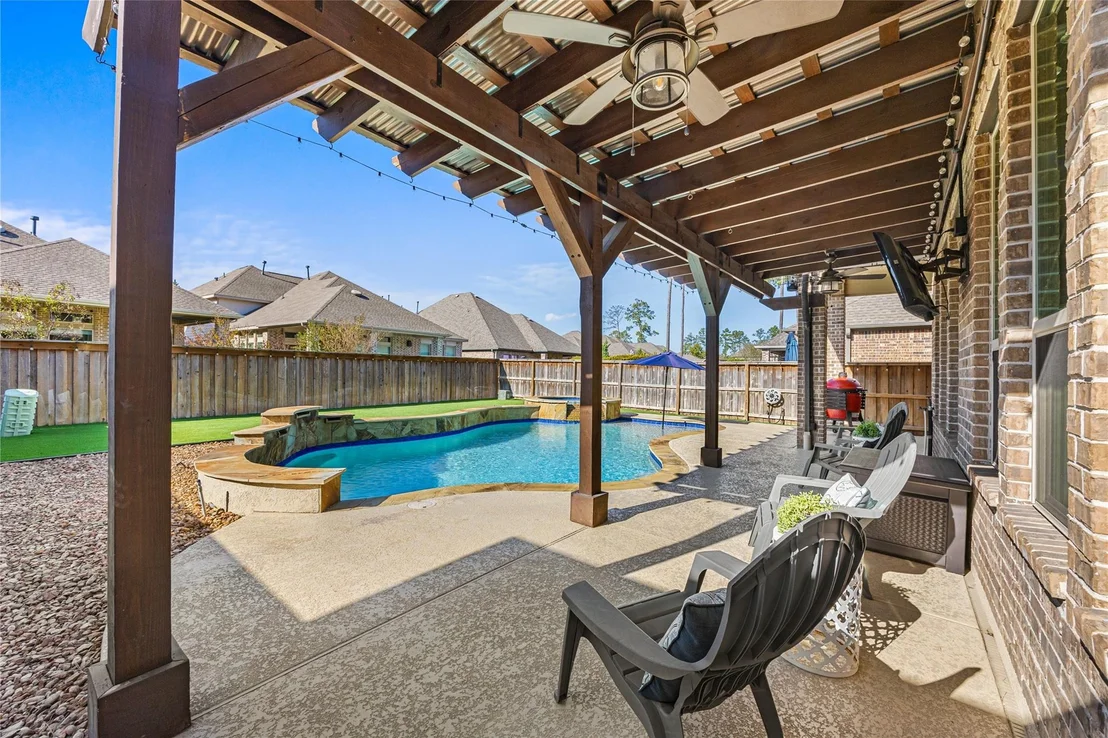 Photo of 4320 Silver Oak Place