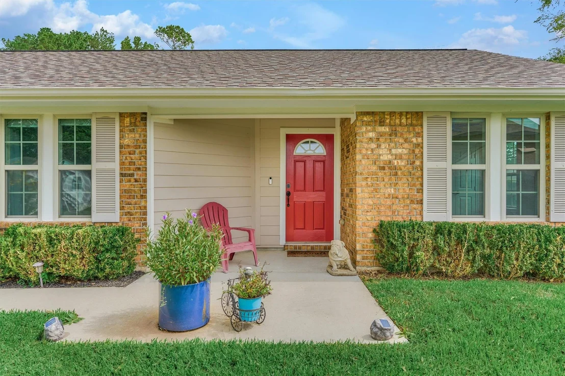 Photo of 15031 Port Circle
