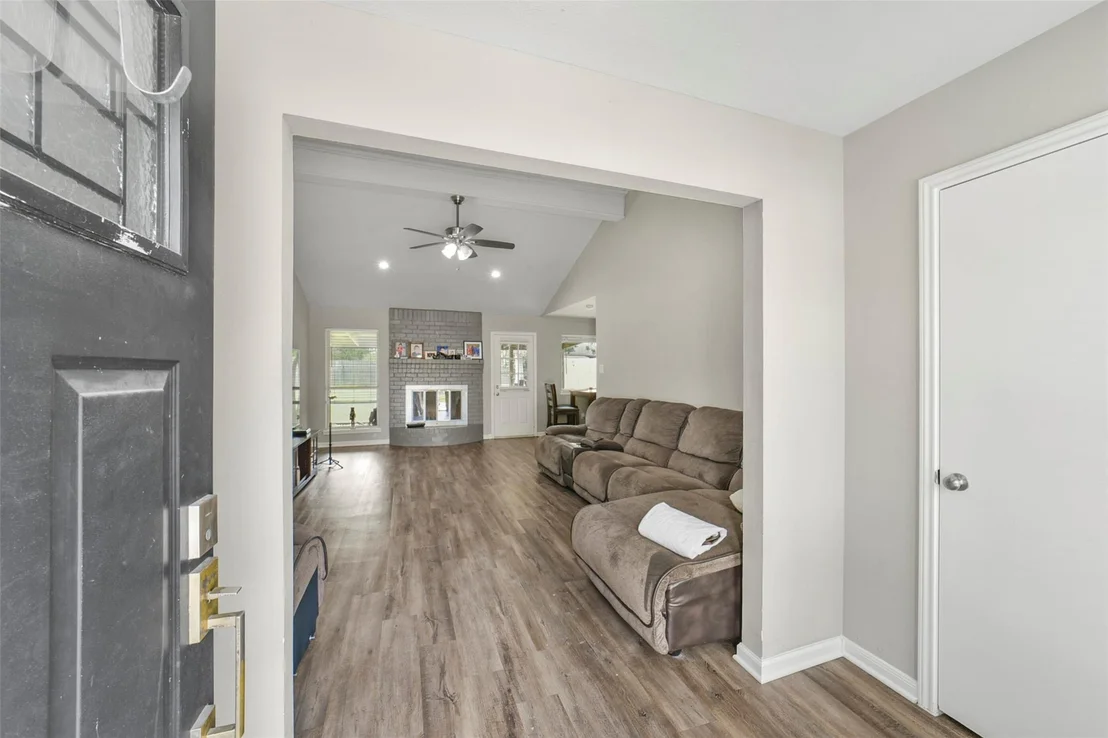 Photo of 25631 Glen Loch Drive