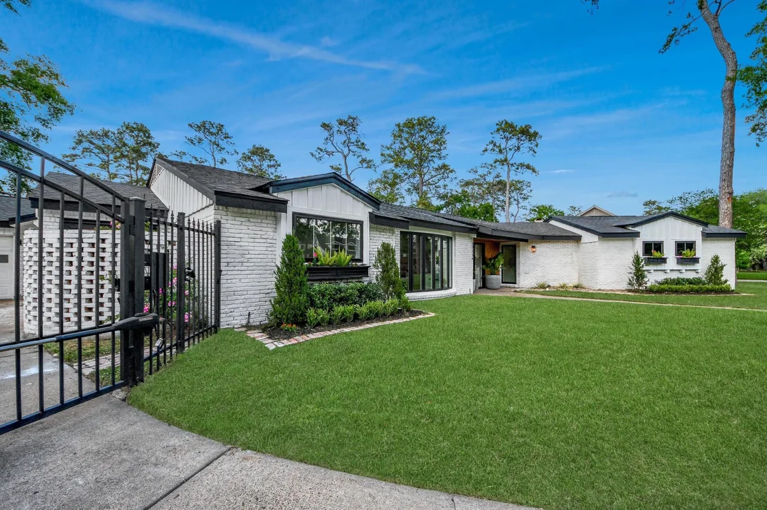 Photo of 12334 Beauregard Drive