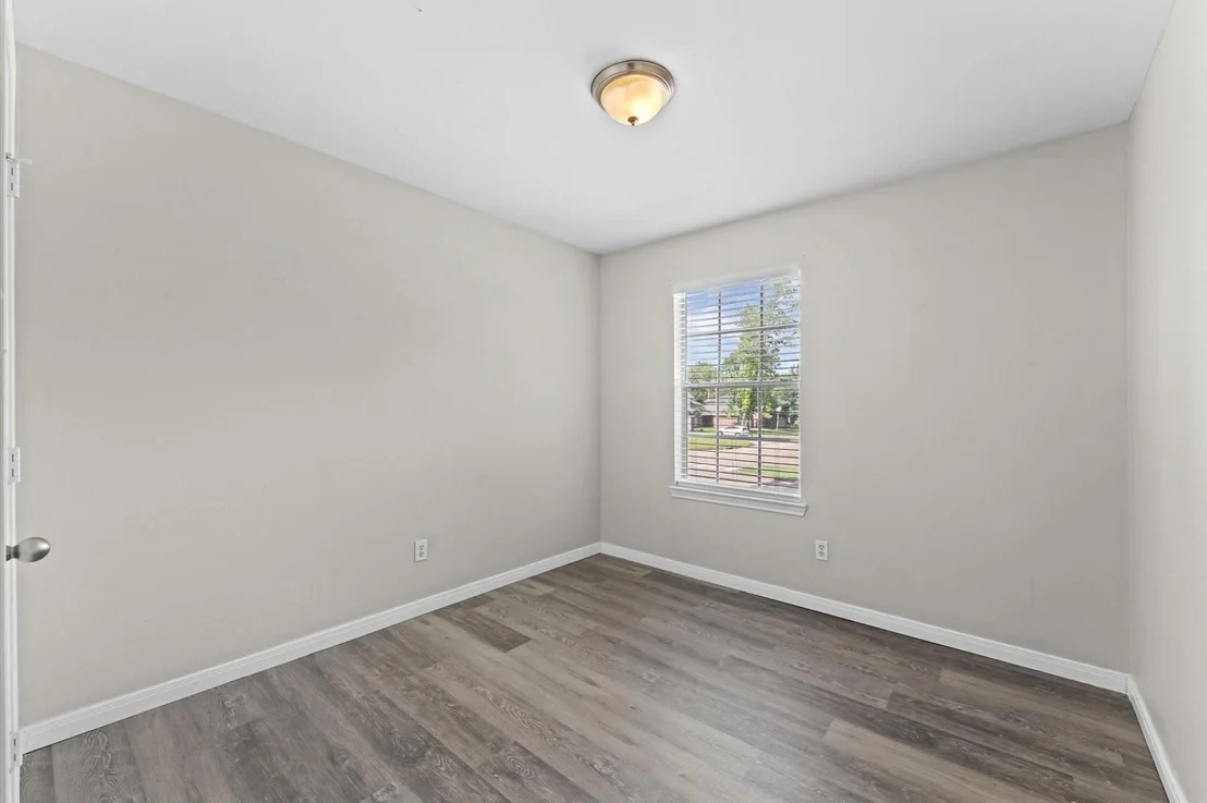 Photo of 16102 Mesa Boulevard
