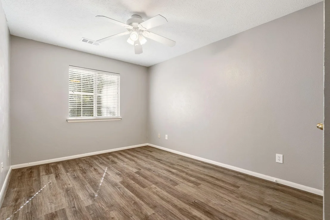 Photo of 59 N Avonlea Circle N