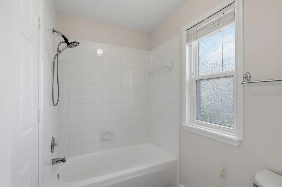 Photo of 1909 Harbour Cove Drive