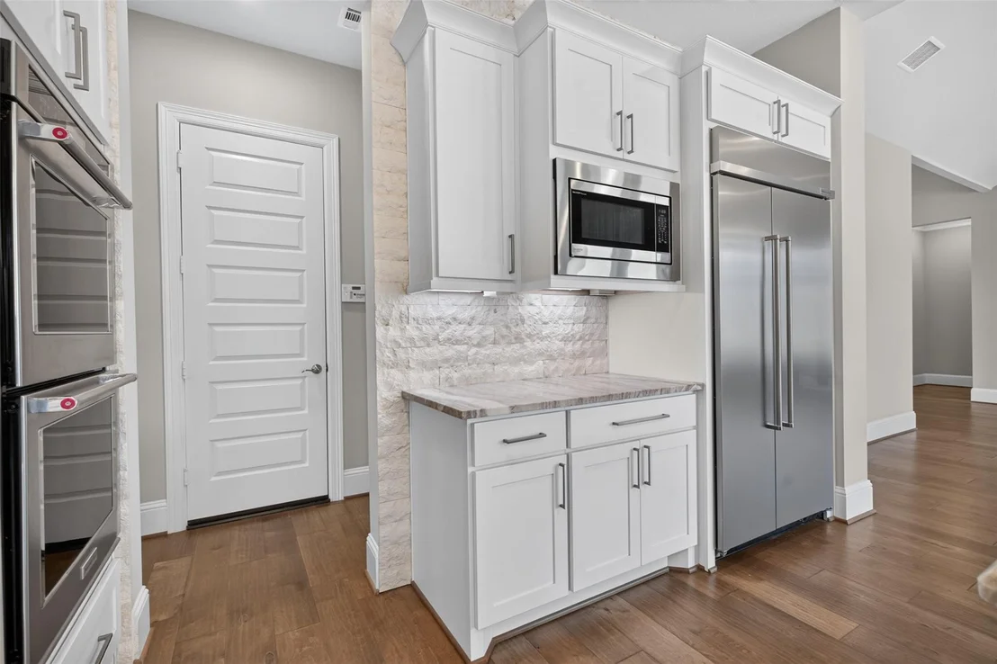 Photo of 31424 Creekside Oaks Lane