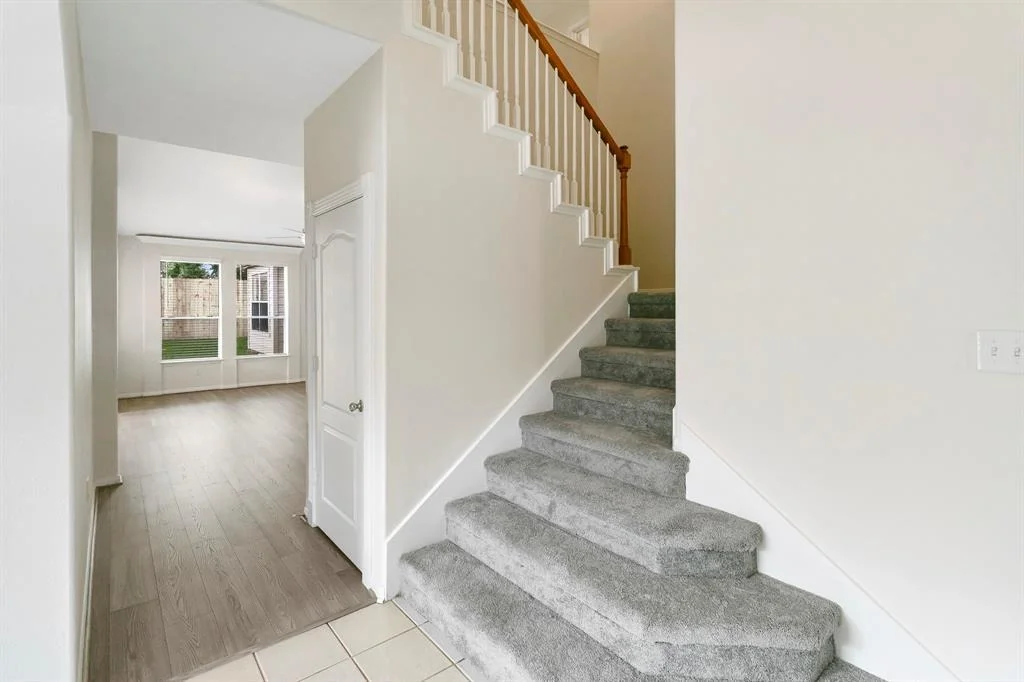 Photo of 6019 Knollwood Trail