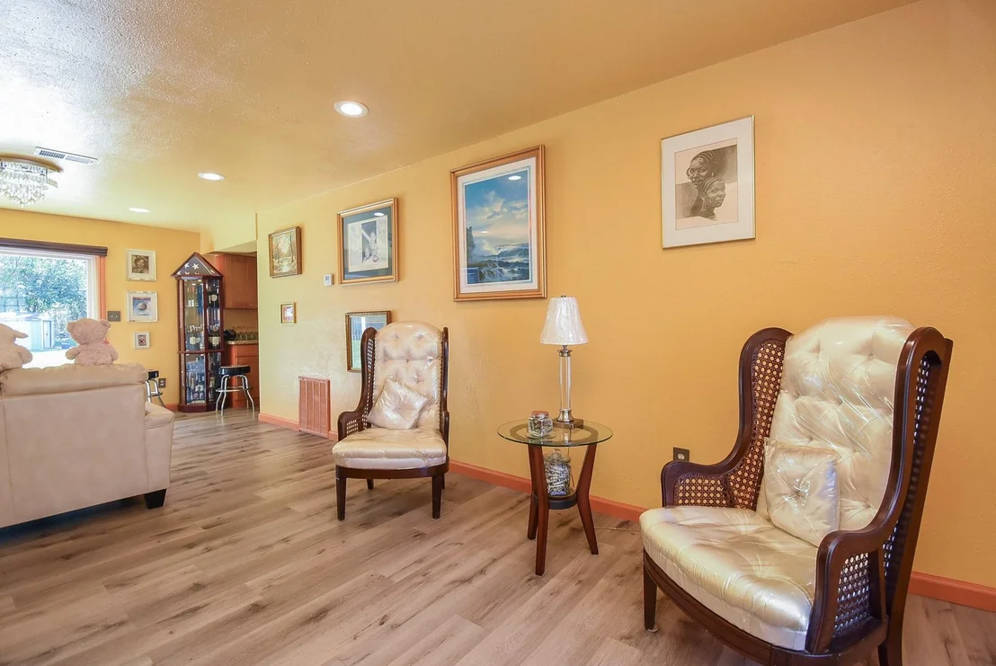 Photo of 906 Corydon Drive