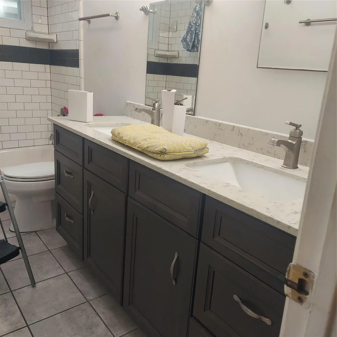 Photo of 6827 Trimstone Drive