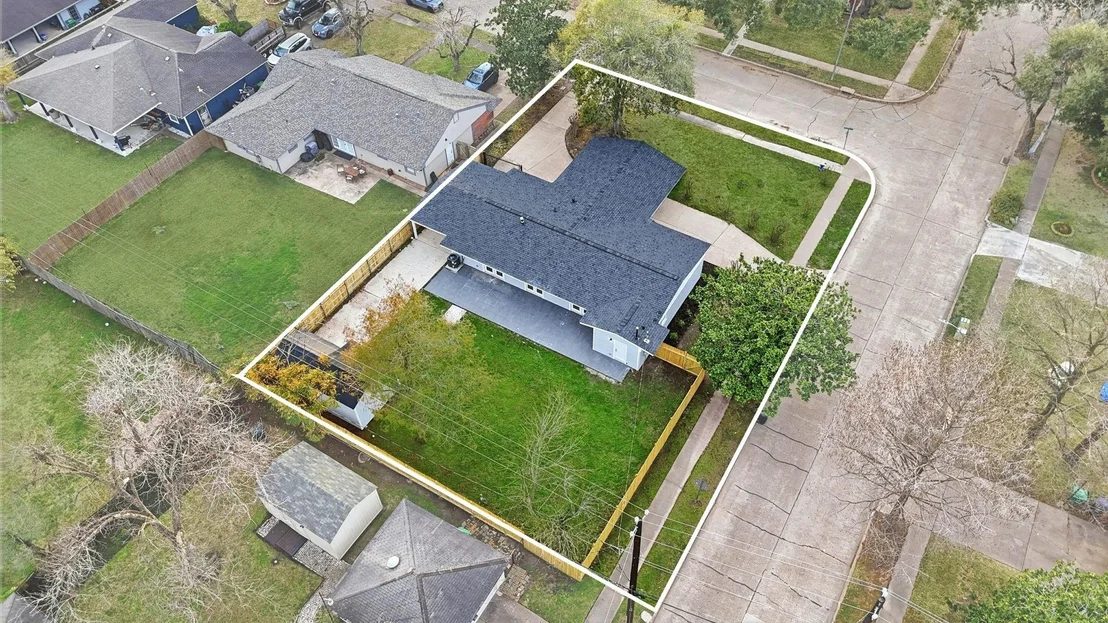 Photo of 12319 Renwick Drive