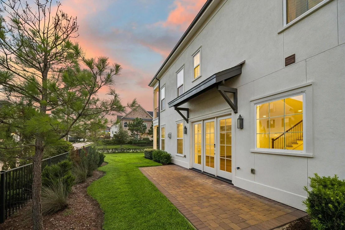 Photo of 25233 Liberty Mill Drive