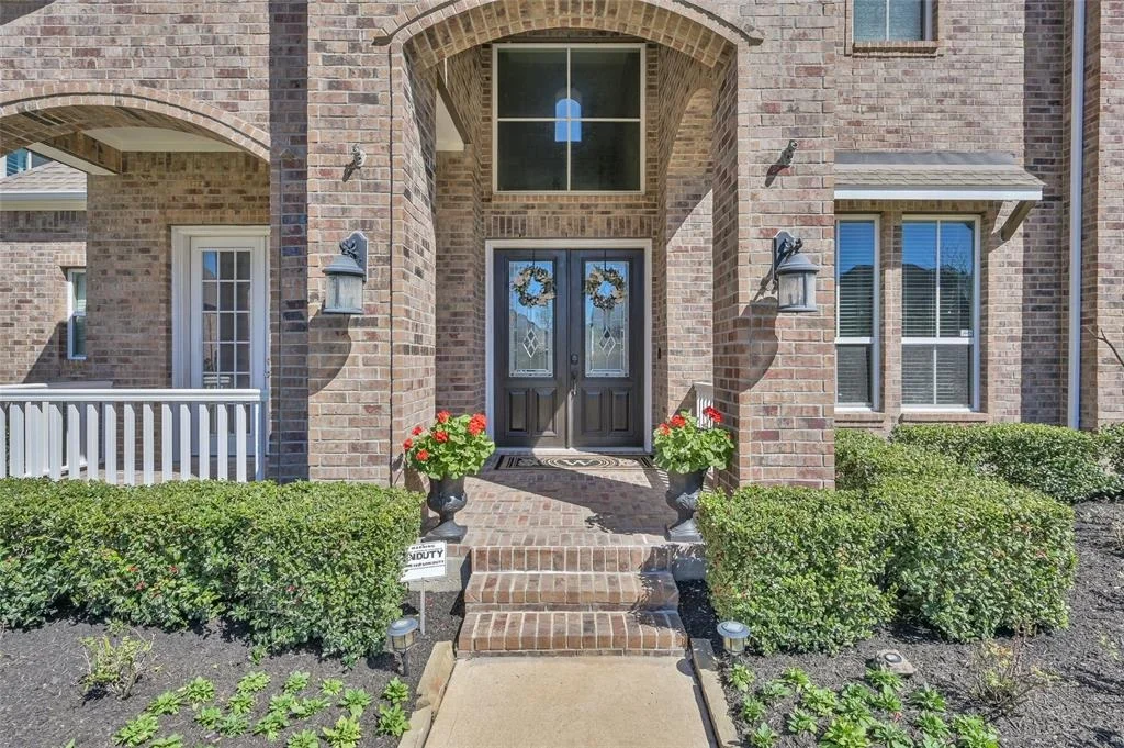 Photo of 18 Woodborough Way